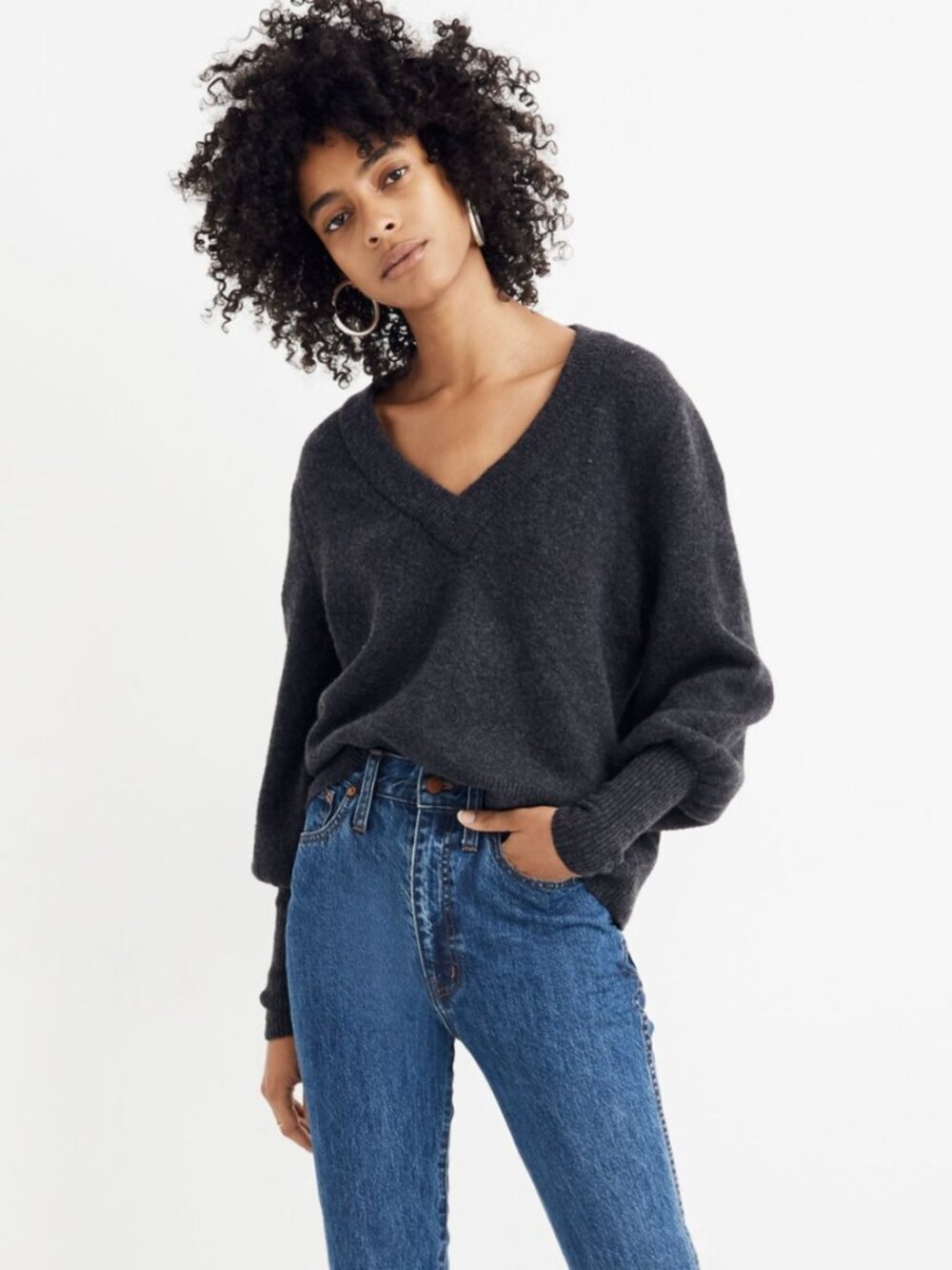 Madewell Dashwood V-Neck Sweater in Coziest Yarn Heather Chimney